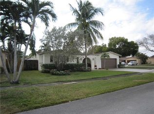10544 NW 4th St, Plantation, FL 33324