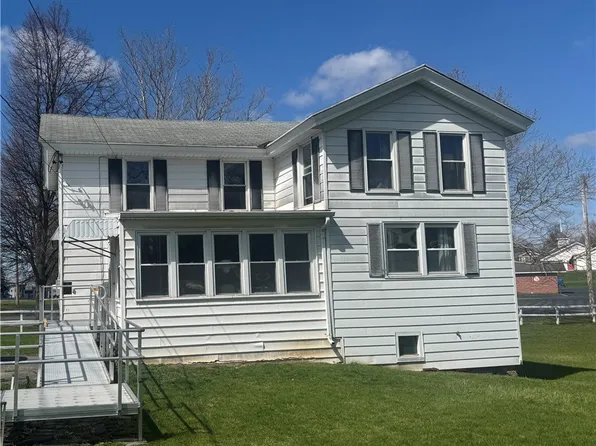 8862 South St, Weedsport, NY 13166