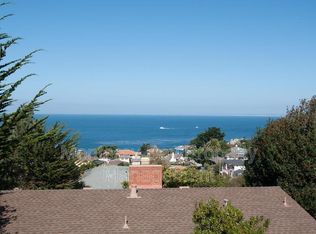215 2nd St #B, Pacific Grove, CA 93950