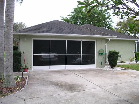 2nd image of 13546 Oak Bend Dr
