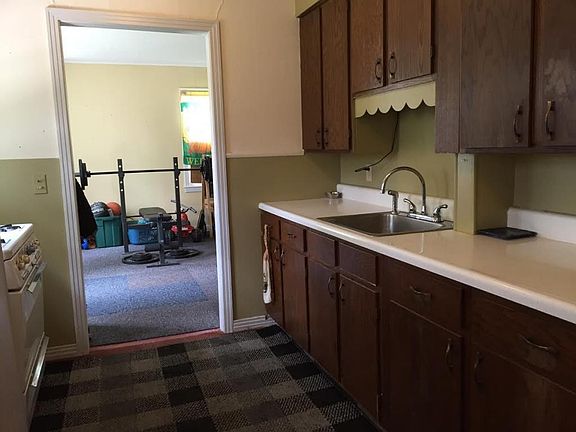 5th image of 25731 Paula Ln