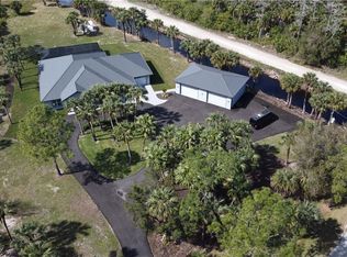 835 11th St NW, Naples, FL 34120