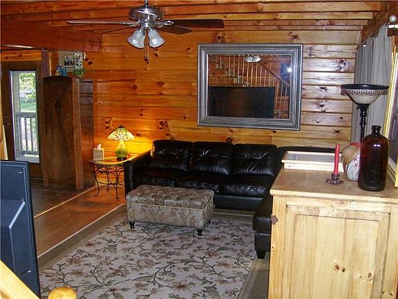 5th image of 619 Westview Dr