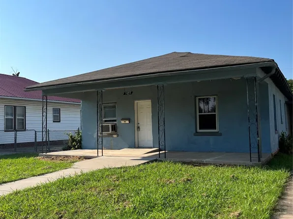 909 E 9th St, Pawhuska, OK 74056