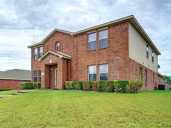 2nd image of 608 Jewelflower Dr