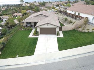 29134 Sunswept Dr, Lake Elsinore, CA 92530