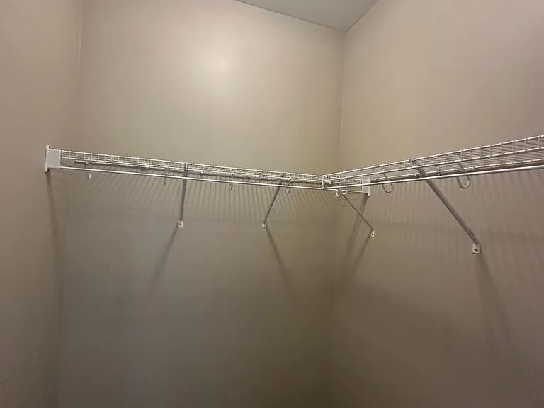 115 Hayley Dr — Photo 15