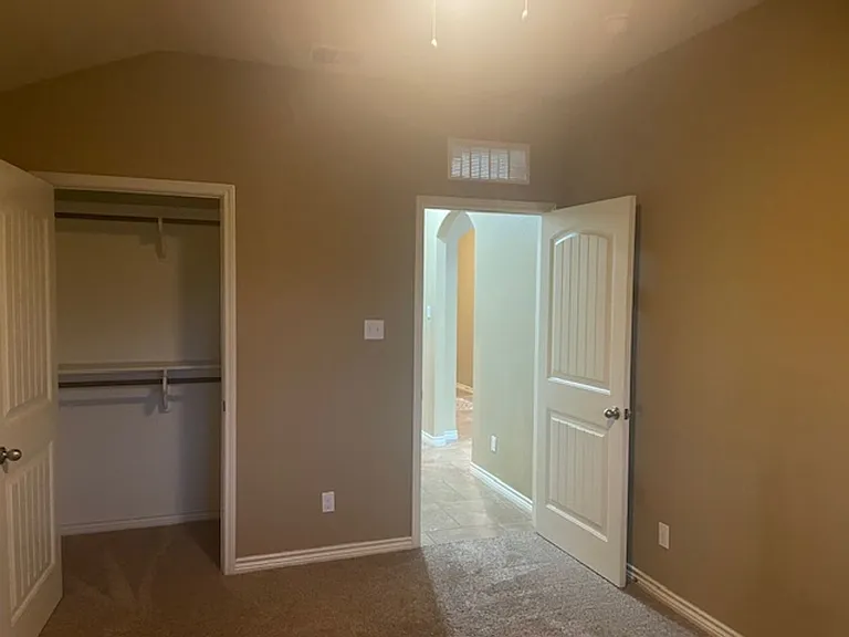 1106 Pinehollow Ln — Photo 20