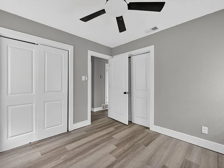 1275 McKinney Cir — Photo 16