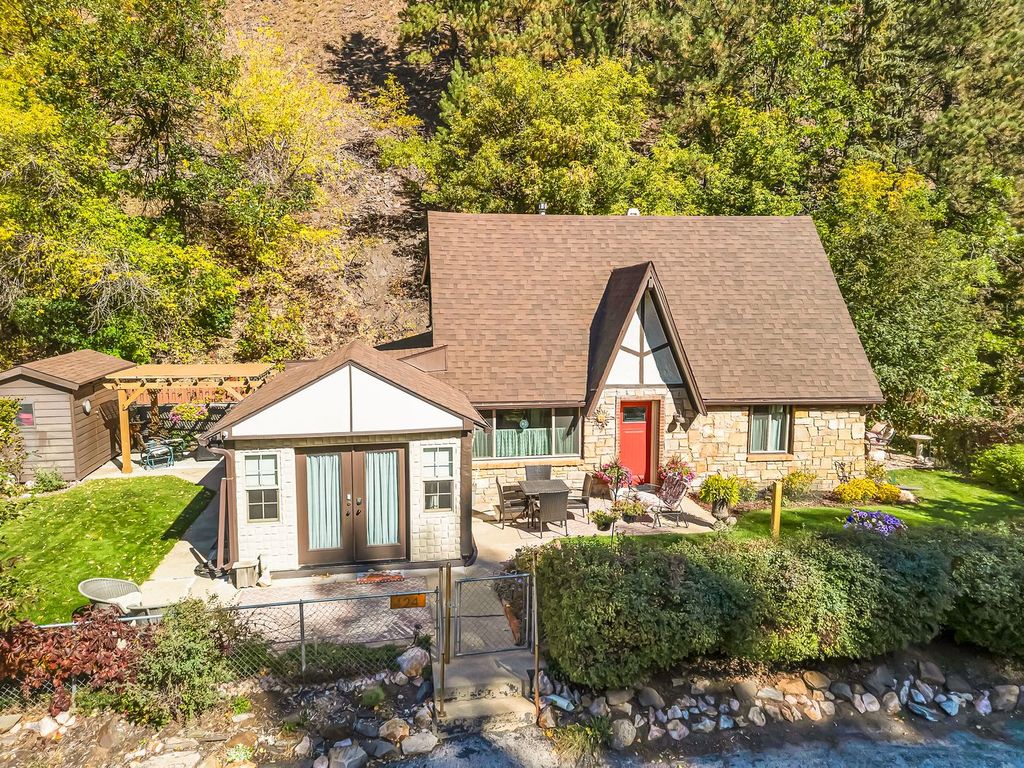 424 Golden Gate - Property Image