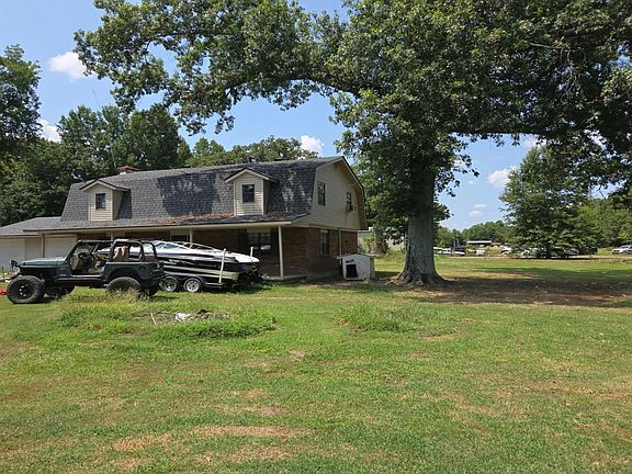 2nd image of 407 N Arkansas Ave