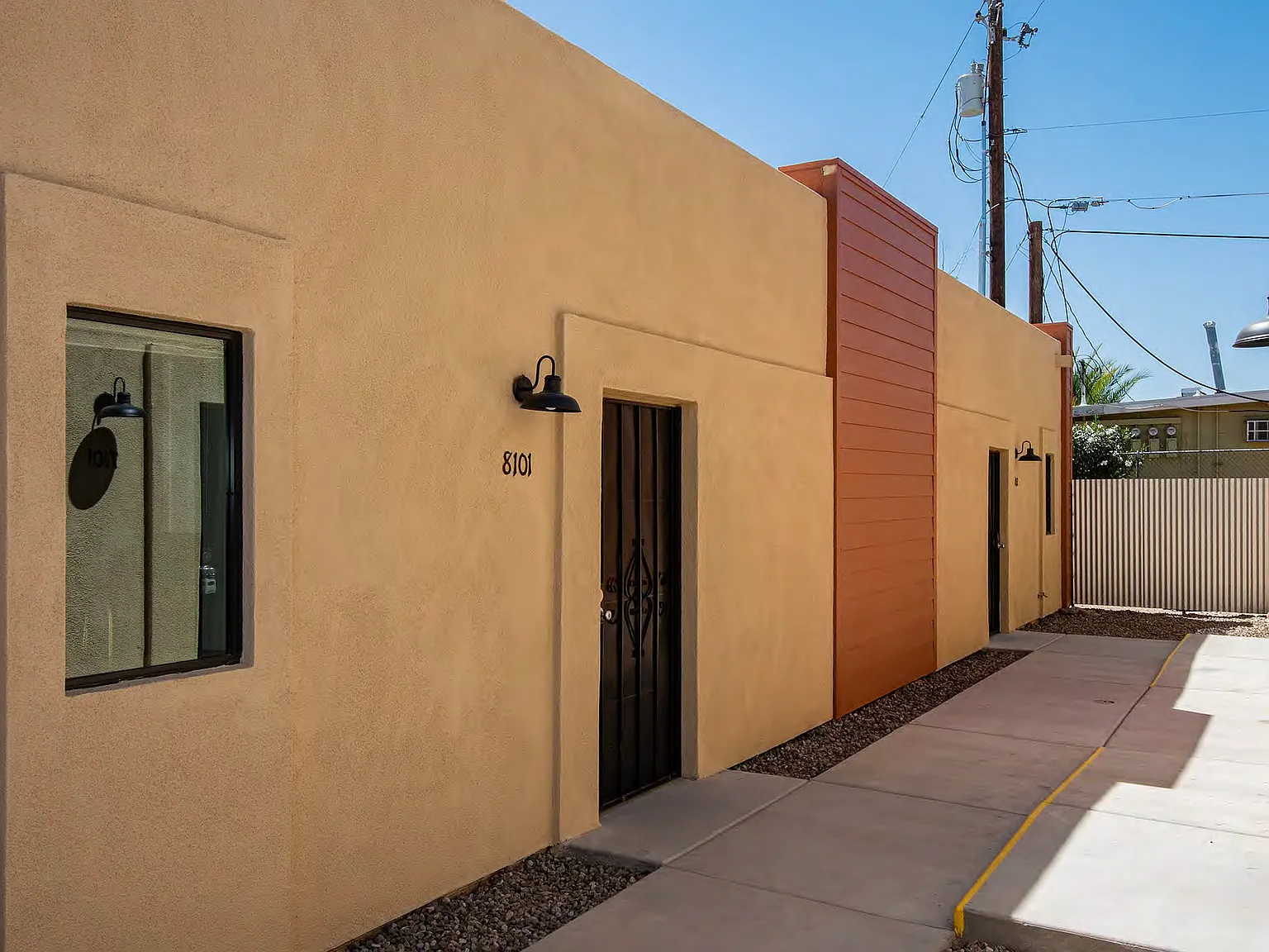263 W Glenn St — Photo 1