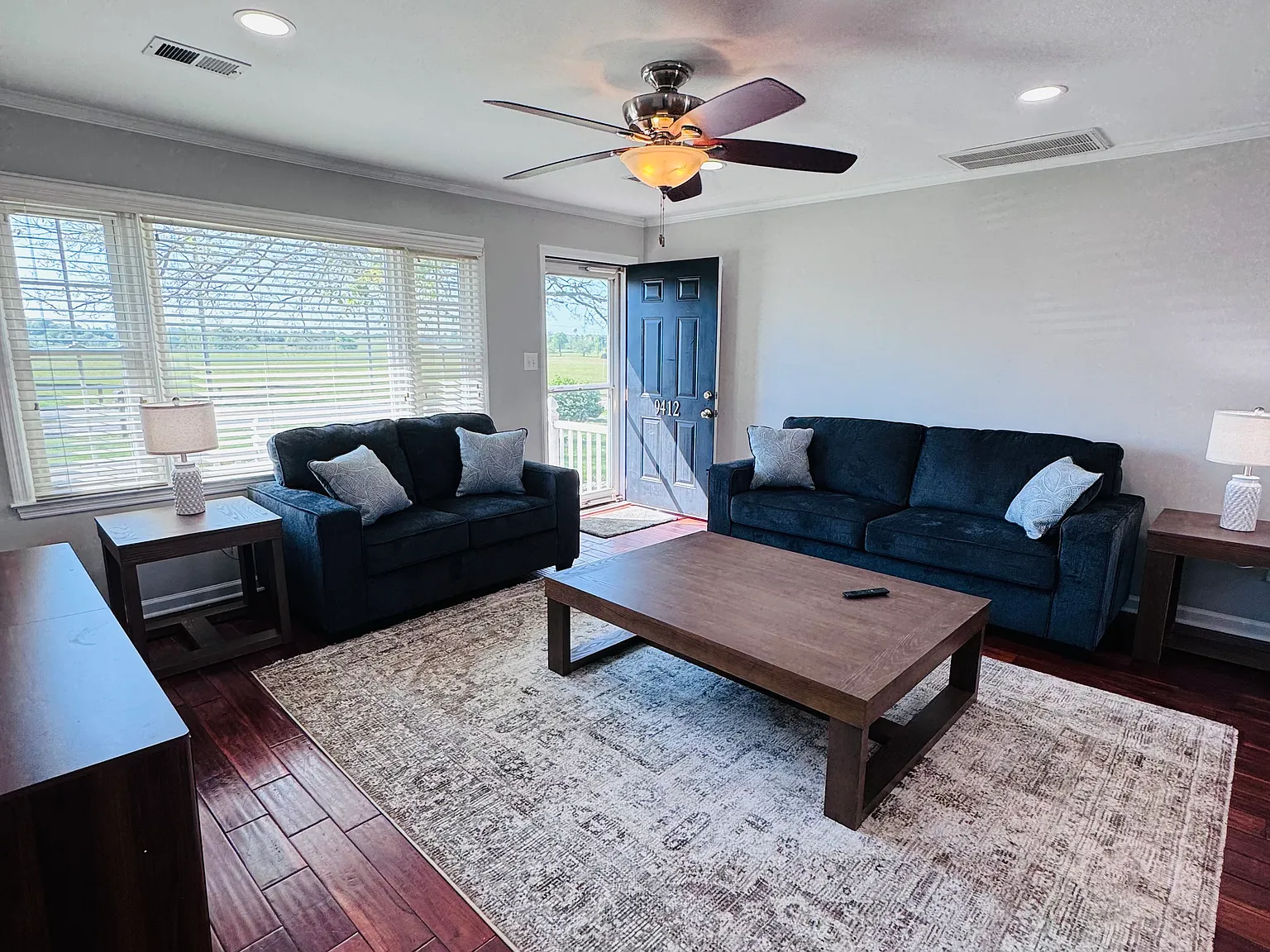 3 bed, 1643 sqft, $2,250 — Photo 3