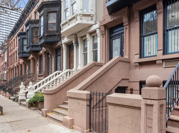 117 West 87th Street image 2 of 11