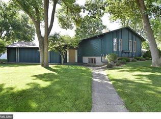 7 Saint James Bay, Faribault, MN 55021