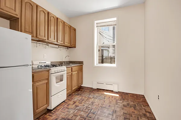 Rented by Compass | media 8