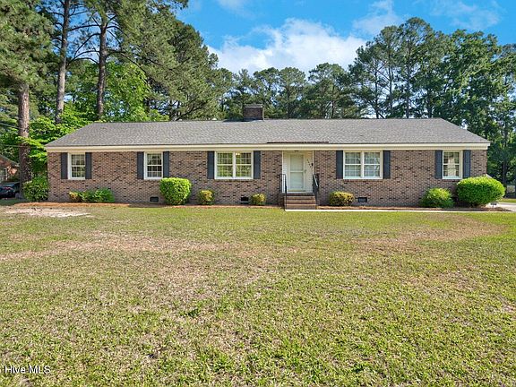 2nd image of 3304 Hawthorne Road