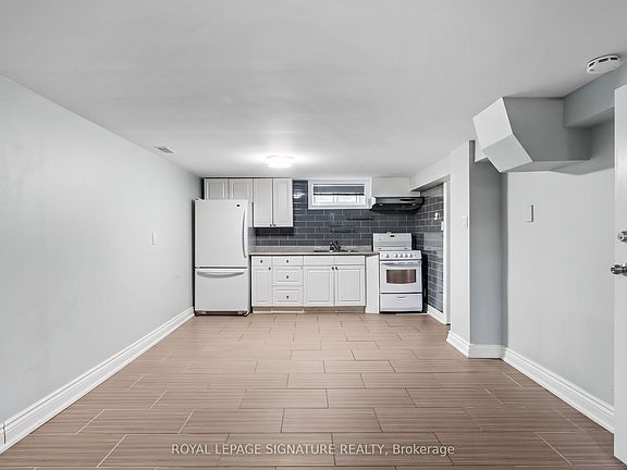2nd image of 112 Foch Ave