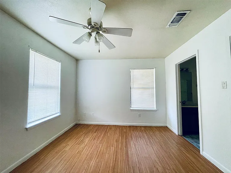 7402 Geneva Dr #A — Photo 12