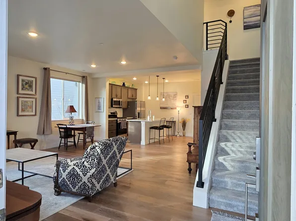 1144 Bon Homme Richard Dr, Fort Collins, CO 80526