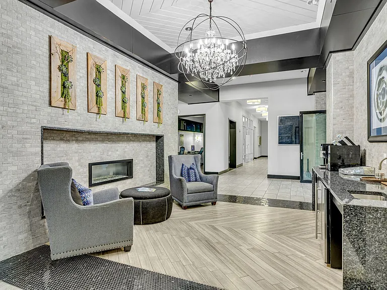 Artessa Apartments — Photo 27