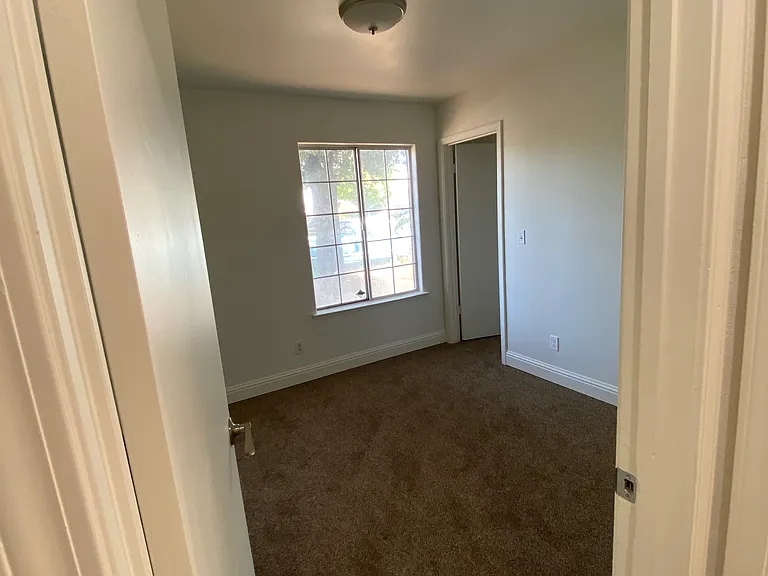 5260 E Wildflower Ln — Photo 12