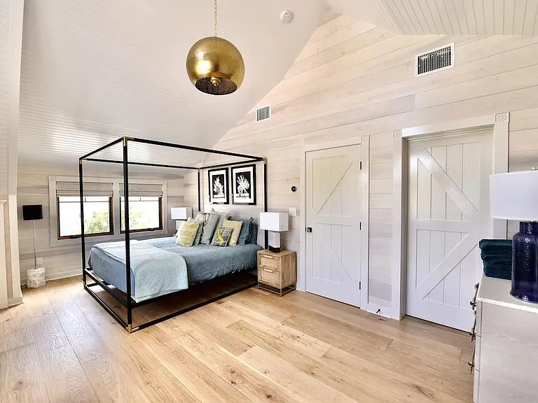343 Lake Ave — Photo 32