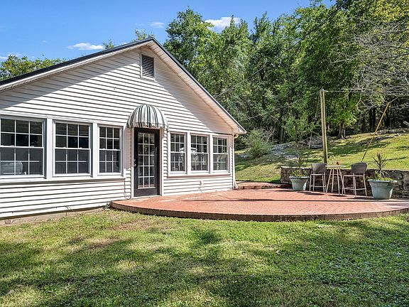 4th image of 420 Beechwood Rd