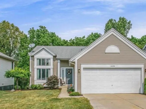4486 Brookmeadow Dr SE, Kentwood, MI 49512