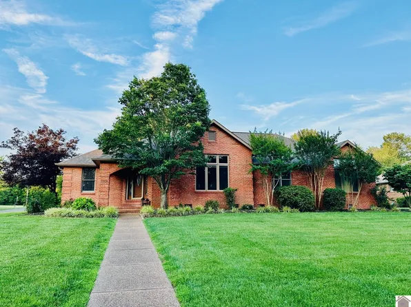 1301 Fleetwood Dr, Murray, KY 42071