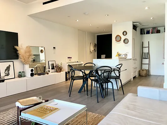 Rented by I&A Realty Group LLC | media 3