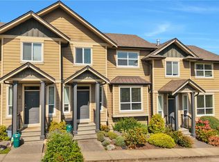 3101 Cliffs Rd #3, Duncan, BC V9L 0C6