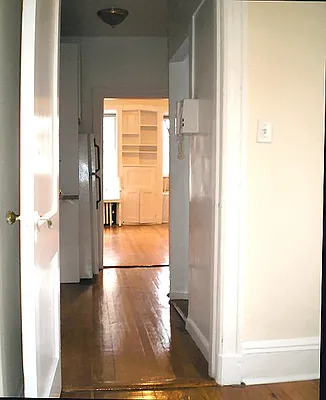 Rented by City Connections Realty | media 10