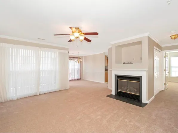 595 Cawley Dr Unit 2C, Frederick, MD 21703