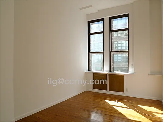 Rented by City Connections Realty | media 7