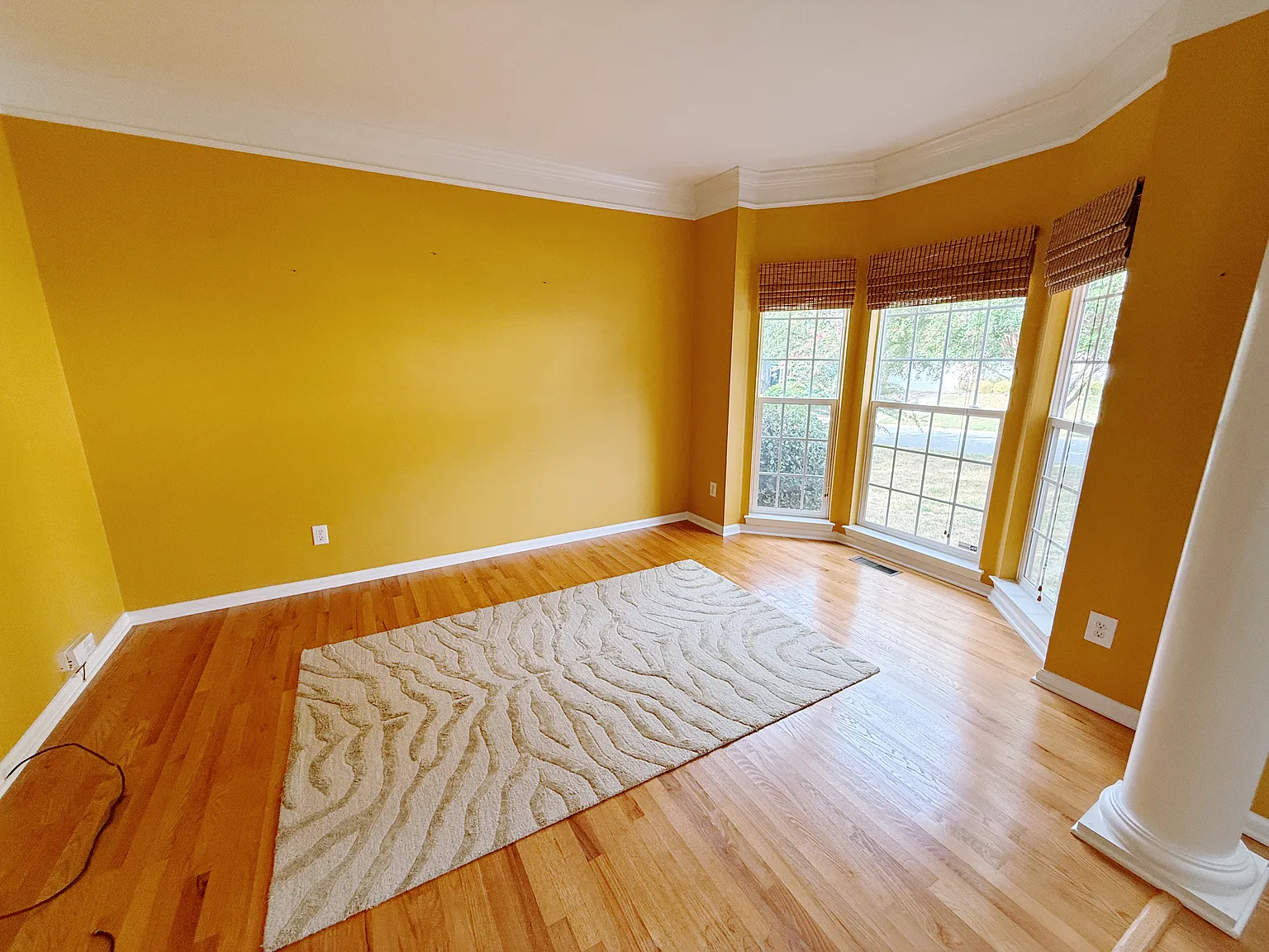 4 bed, 2768 sqft, $3,050 — Photo 3