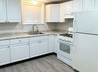 36 Curlew Rd, Quincy, MA 02169