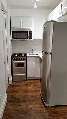 Rented by Engel & Völkers New York City | media 19