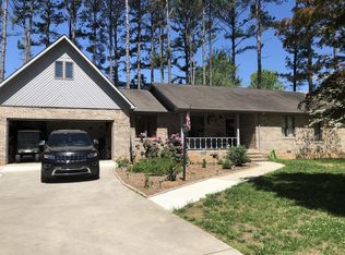 62 Shasteen Bend Dr, Winchester, TN 37398