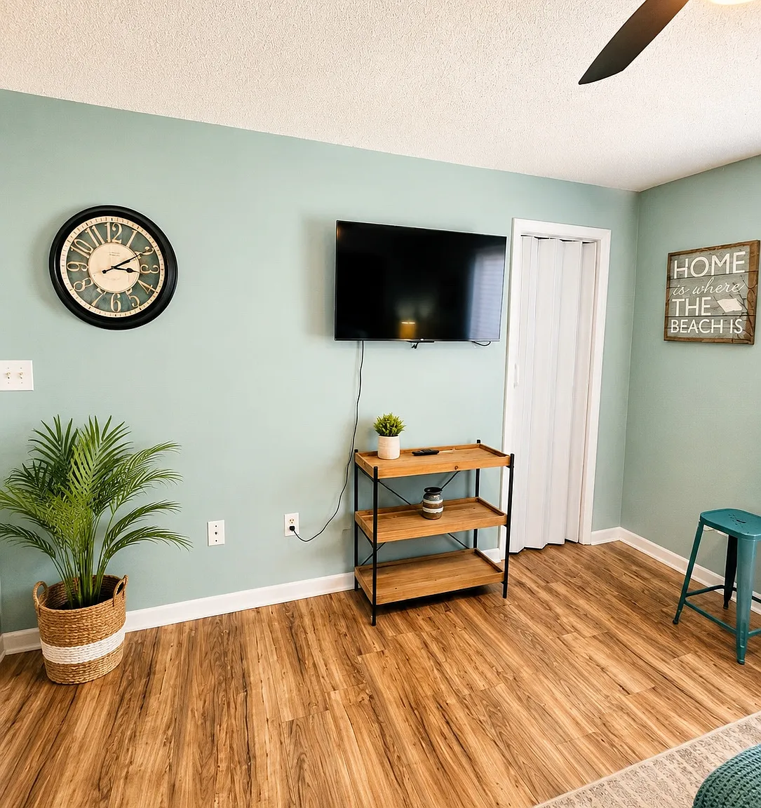 1 bed, 377 sqft, $1,350 — Photo 2