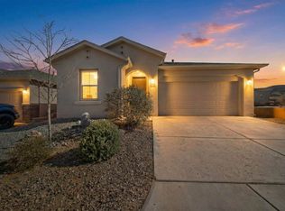 494 Adeline Ave SW, Los Lunas, NM 87031