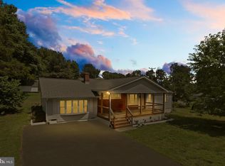 17391 Tripoli Blvd, Dumfries, VA 22026