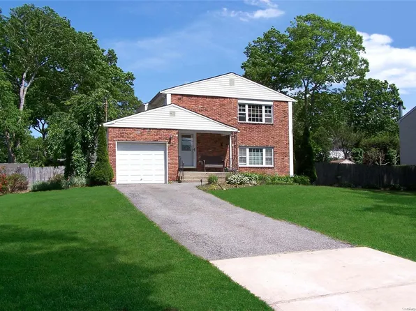 105 Midland Boulevard, Ronkonkoma, NY 11779