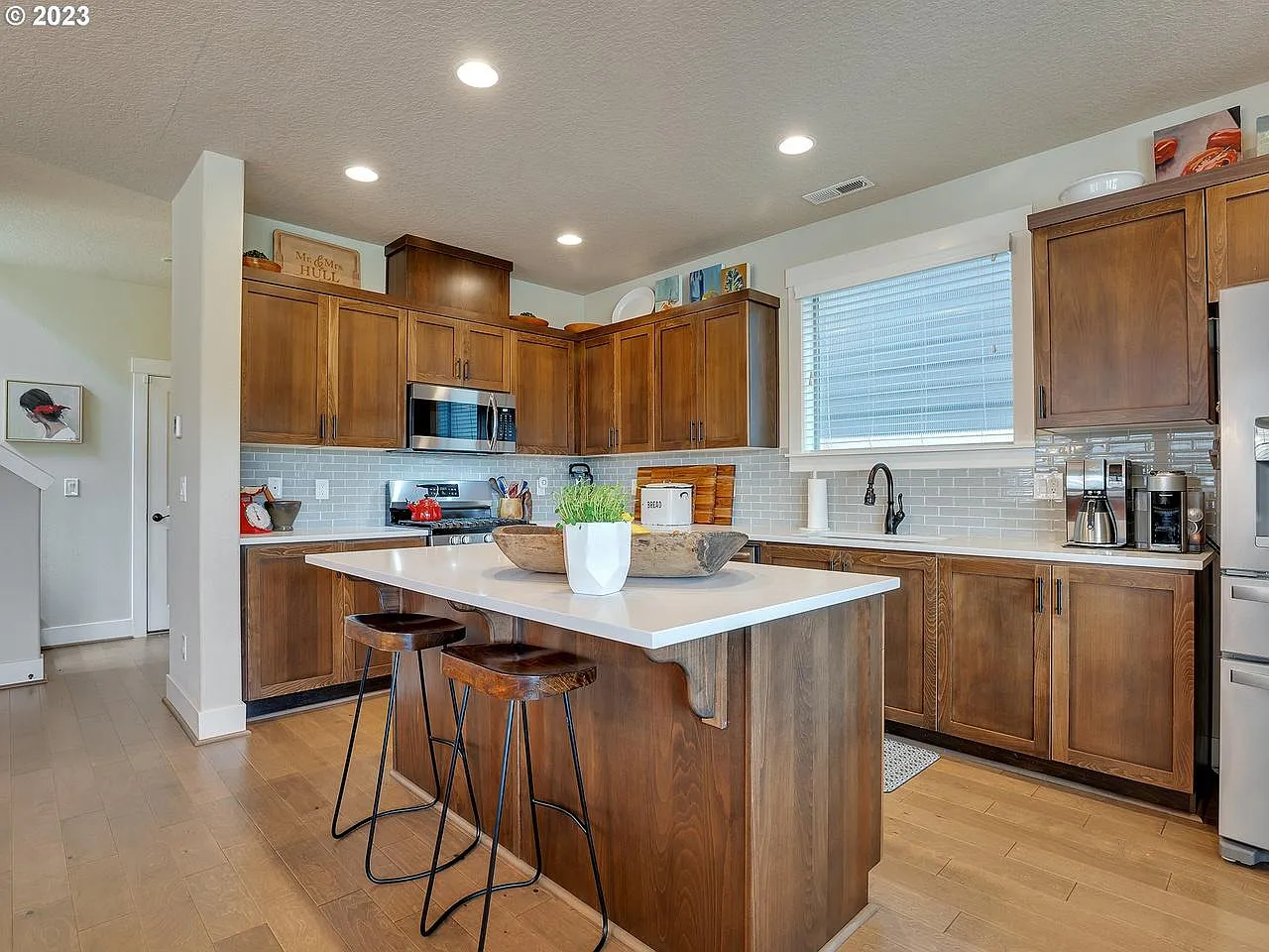 12955 SW River Terrace Blvd — Photo 1