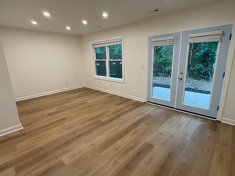 2495 Realm St — Photo 7