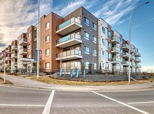 245 S Edith Pl NW #212, Calgary, AB T3R2E1