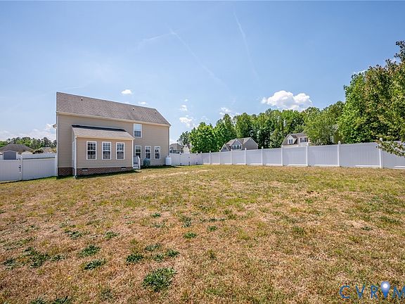 5th image of 2955 Lookout Ln