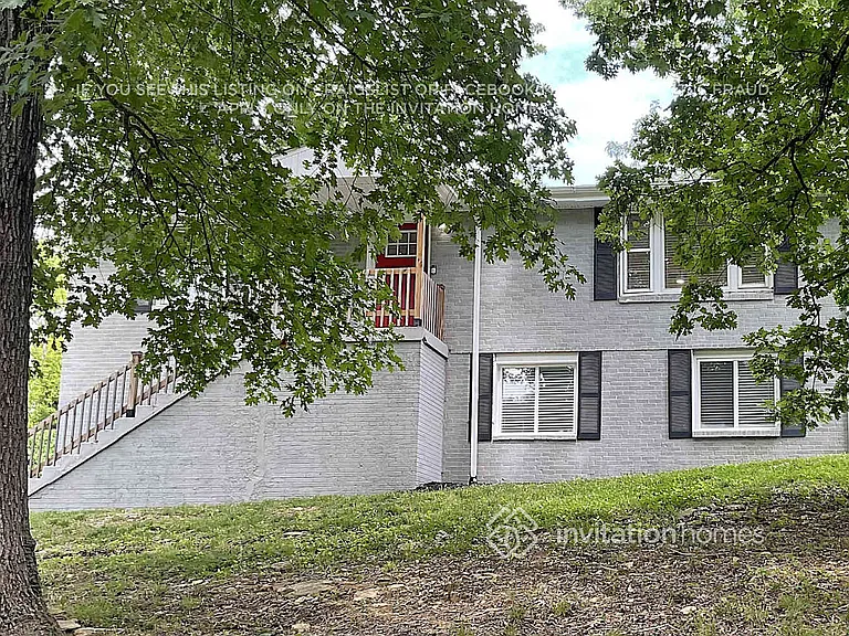 4856 Torbay Dr — Photo 2