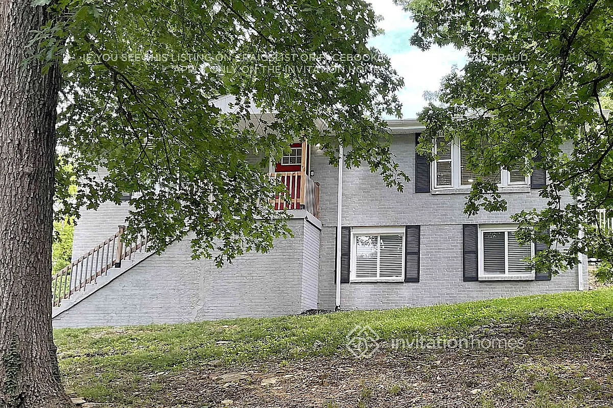 Building Photo - 4856 Torbay Dr