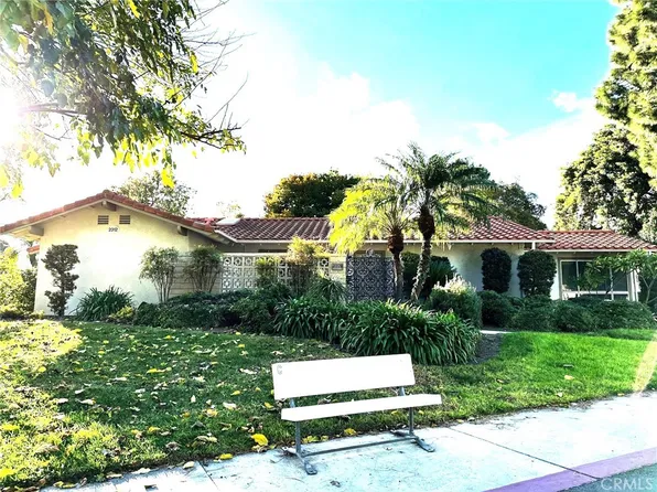 2312 Via Puerta Unit B, Laguna Woods, CA 92637